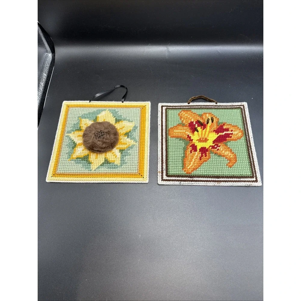 Plastic Canvas Completed Wall Decor Door Hanger Flowers Approx 8